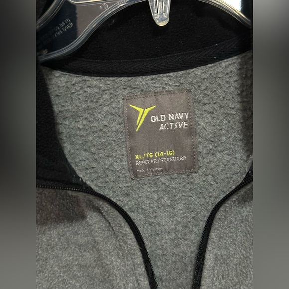 Old Navy: Boys Quarter Zip-Up Long Sleeve Fleece- Size XL - Picture 4 of 6
